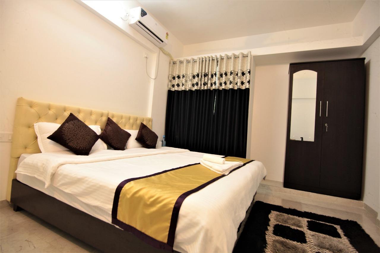 Veridical Hospitality, Baner - Pune Bed and Breakfast Eksteriør billede